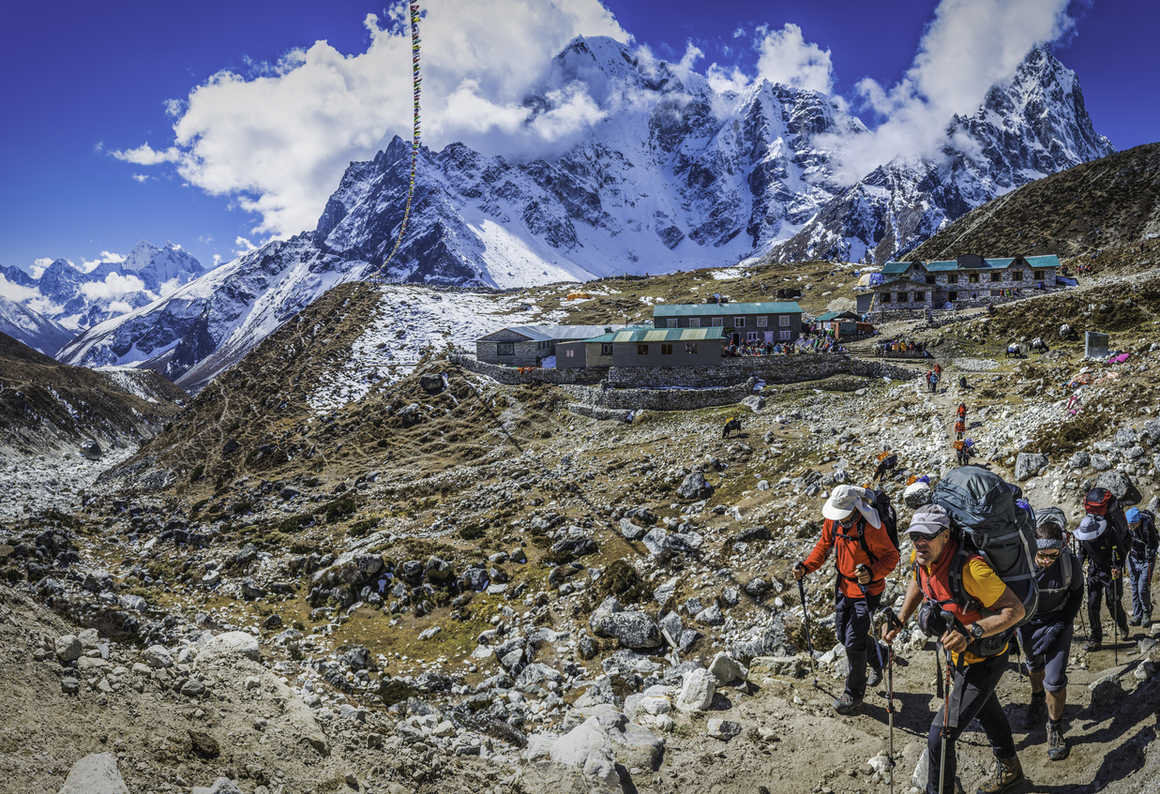 Everest base camp hikers