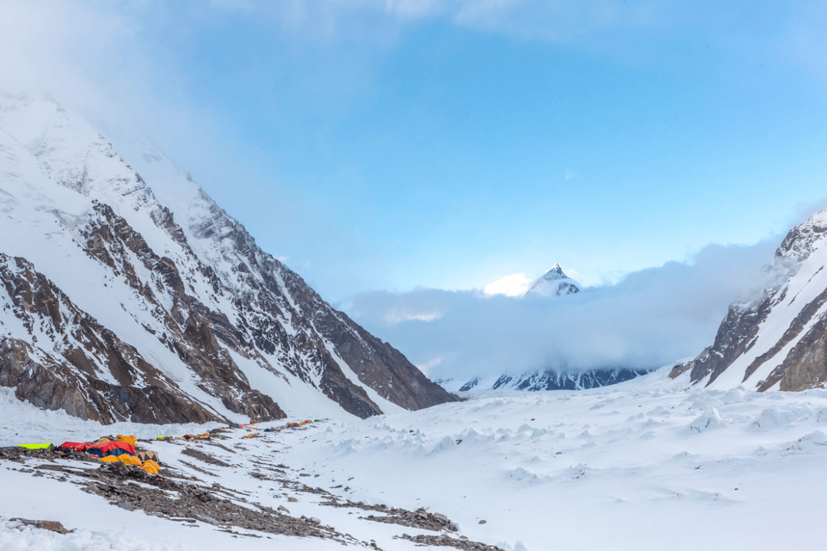 K2 mountain peak