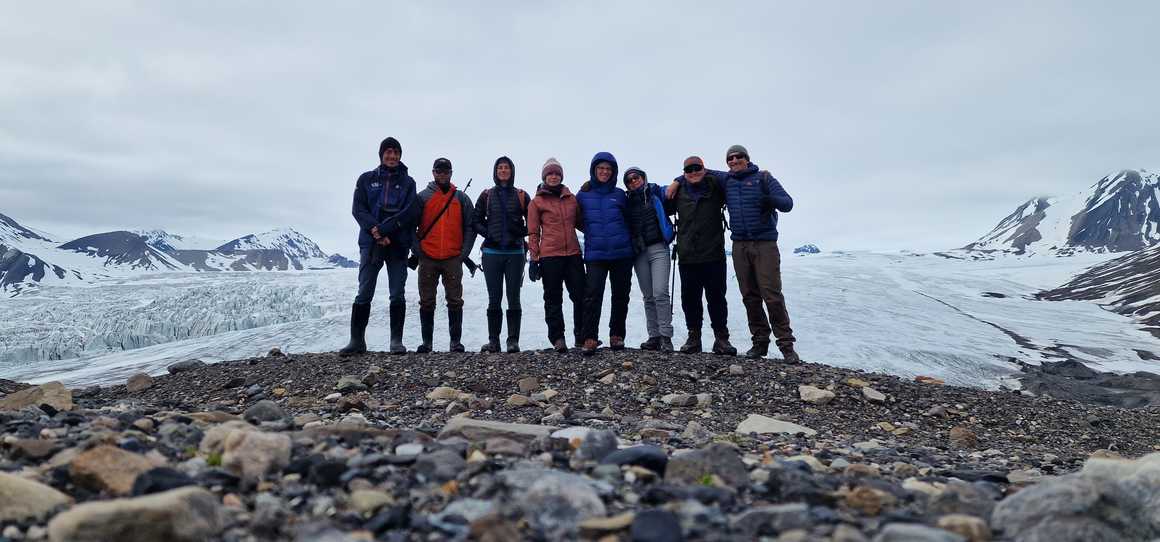 Kandoo group and guides on expedition