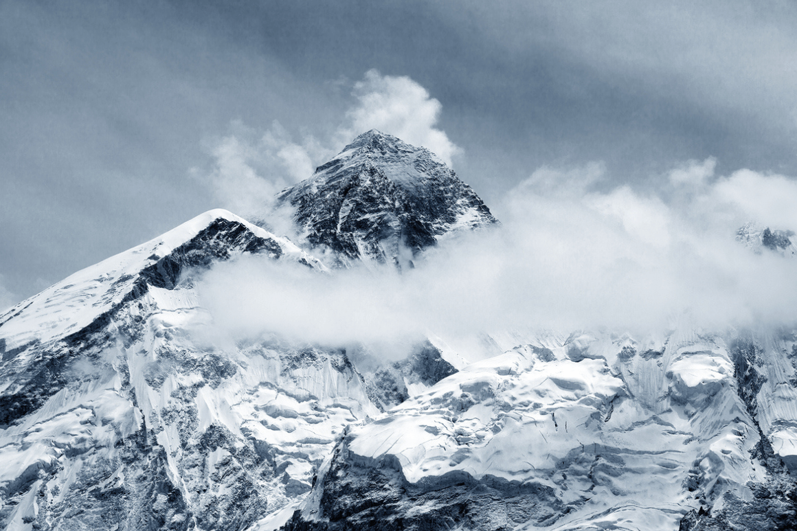 View of top of Mount Everest from Kala Patthar