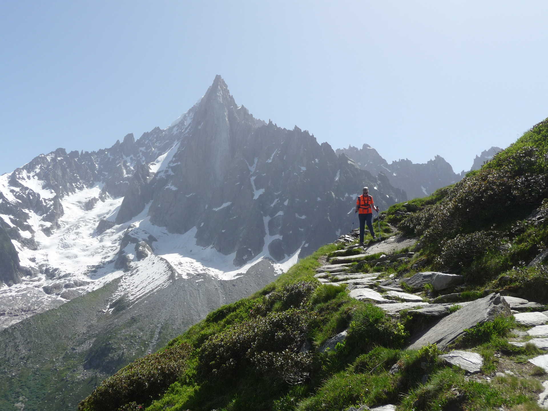 Guide-trekking-around-chamonix