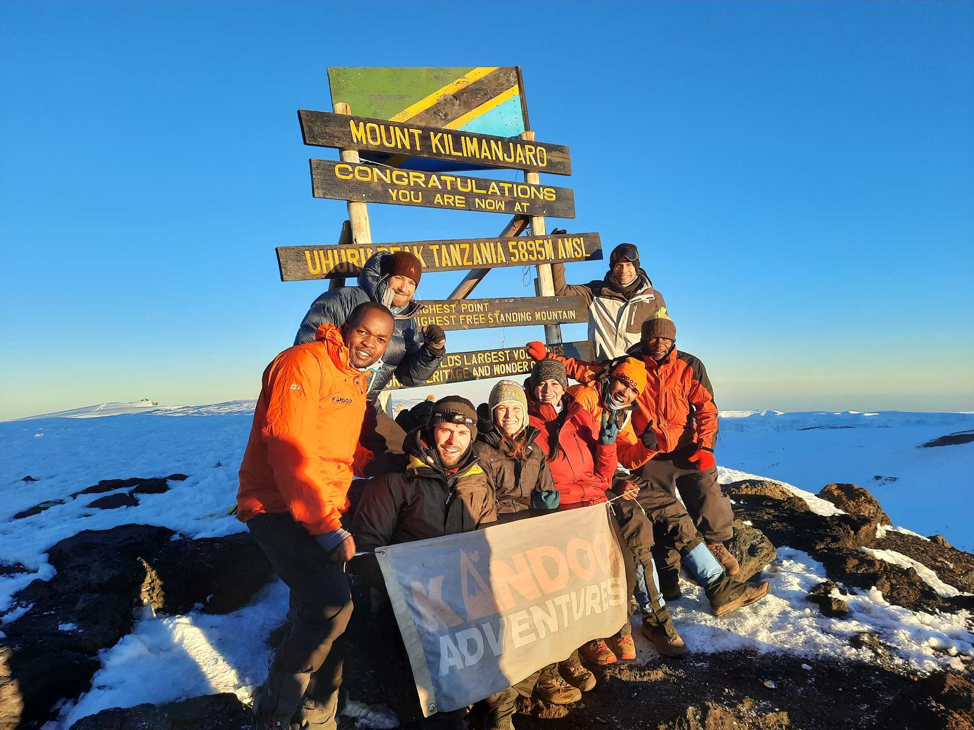 Kandoo guides and climbers on Uhuru peak