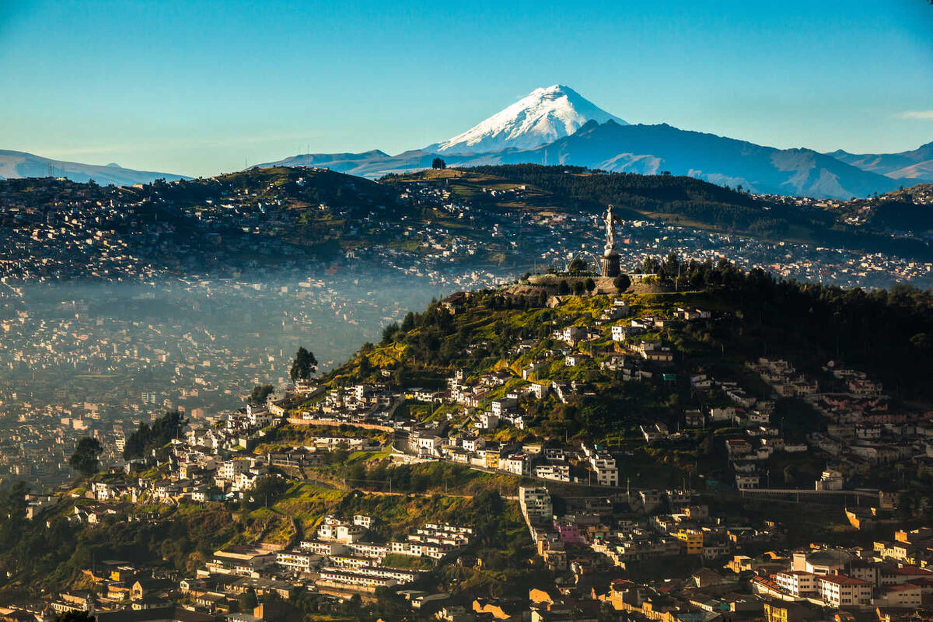 Quito-below-snow-covered-cotopaxi
