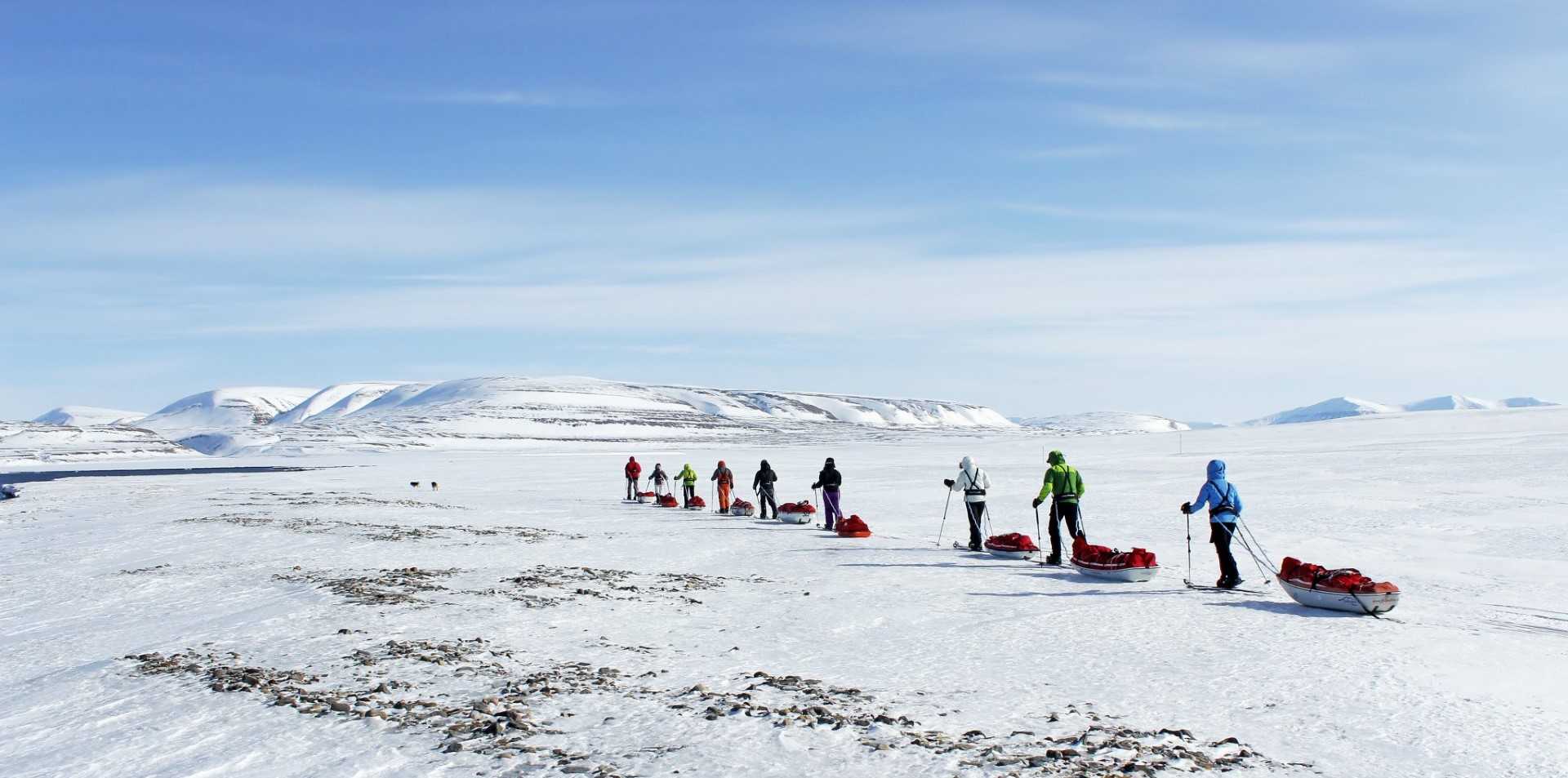 Raid on skis in Spitsbergen