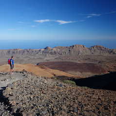 Hikers in the Teïde, Tenerife Island
