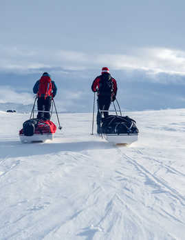 Hiking with a pulka in Svalbard