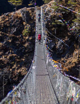 suspension-bridges-on-the-trek-to-basecamp