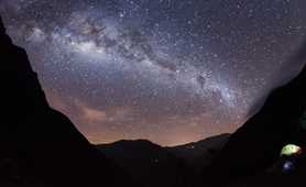 Milky way at night during the Choquequirao trek