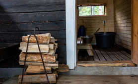Traditional-finnish-sauna