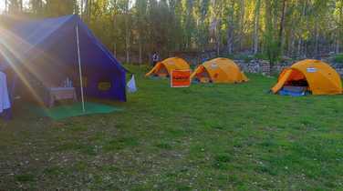 campsite-in-the-valley-Ladakh