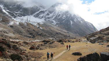 Hikers in the Everest region
