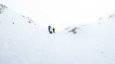 Hiking with a pulka in Svalbard