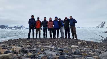 Kandoo group and guides on expedition