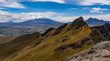 pasochoa-volcano