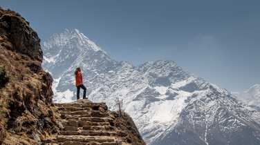 stepped-paths-along-the-gokyo-lakes-route