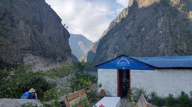 Views-in-the-lower-manaslu-valleys