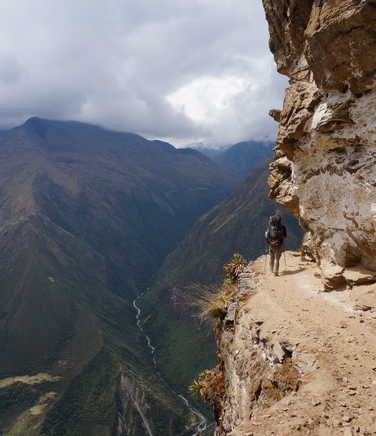 Imprressive cliff passage during the Choquequirao trek