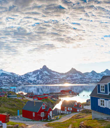 the-colourful-settlement-of-Taasilaq-Greenland