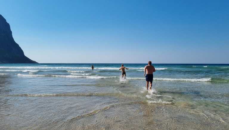 a-quick-dip-in-the-Norwegian-sea