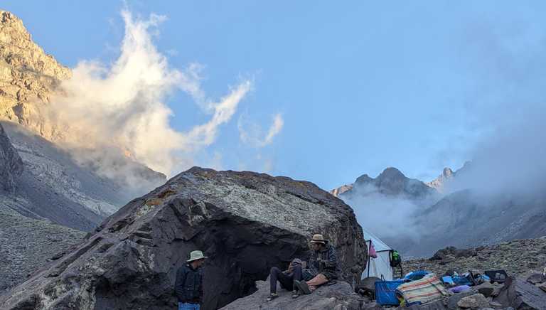 cloud-rising-over-camp-at-Nelter-refuge