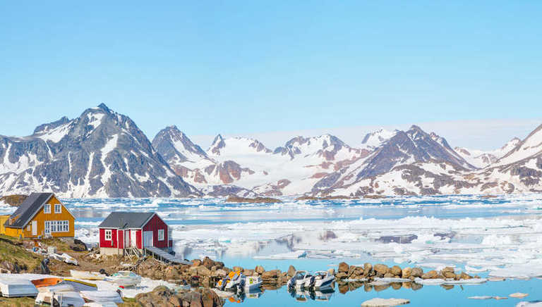 Icebergs-in-Semilik-bay-Greenland