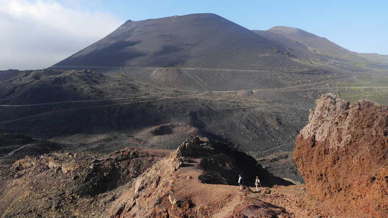 Hiking with a view on volcano Teneguia